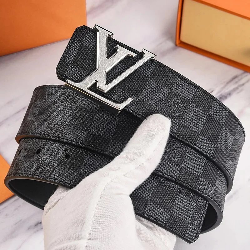 Louis Vuitton Reversible Belt qc 7