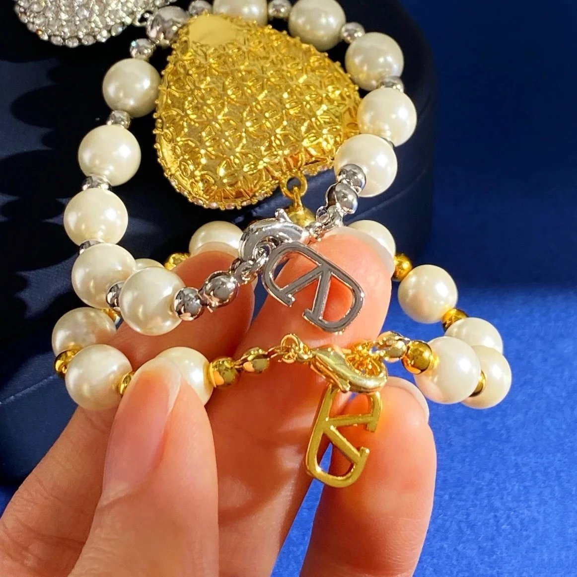 Valentino bracelet qc 3