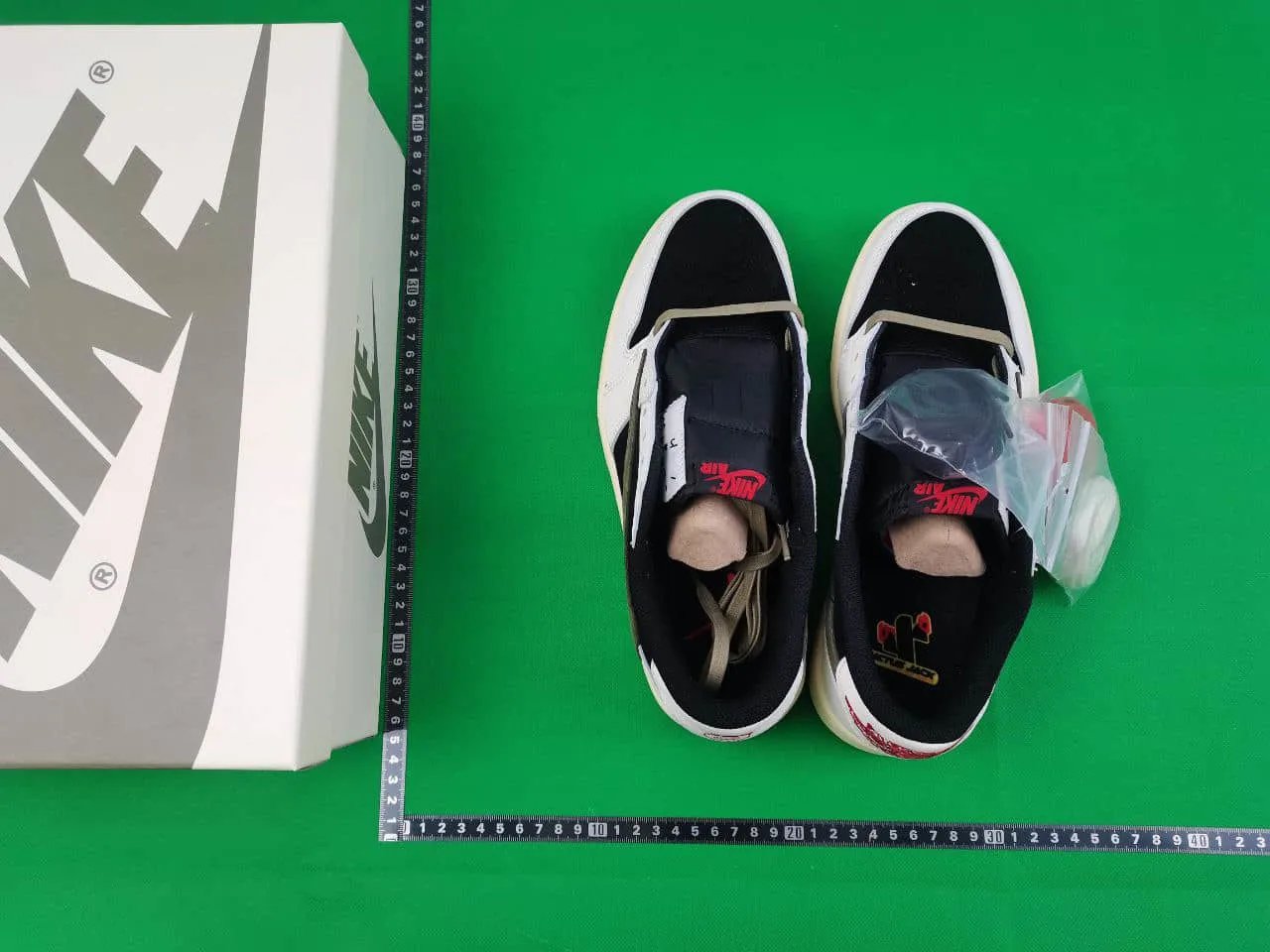 Nike Air Jordan 1 Retro High OG Travis Scott Mocha qc 5