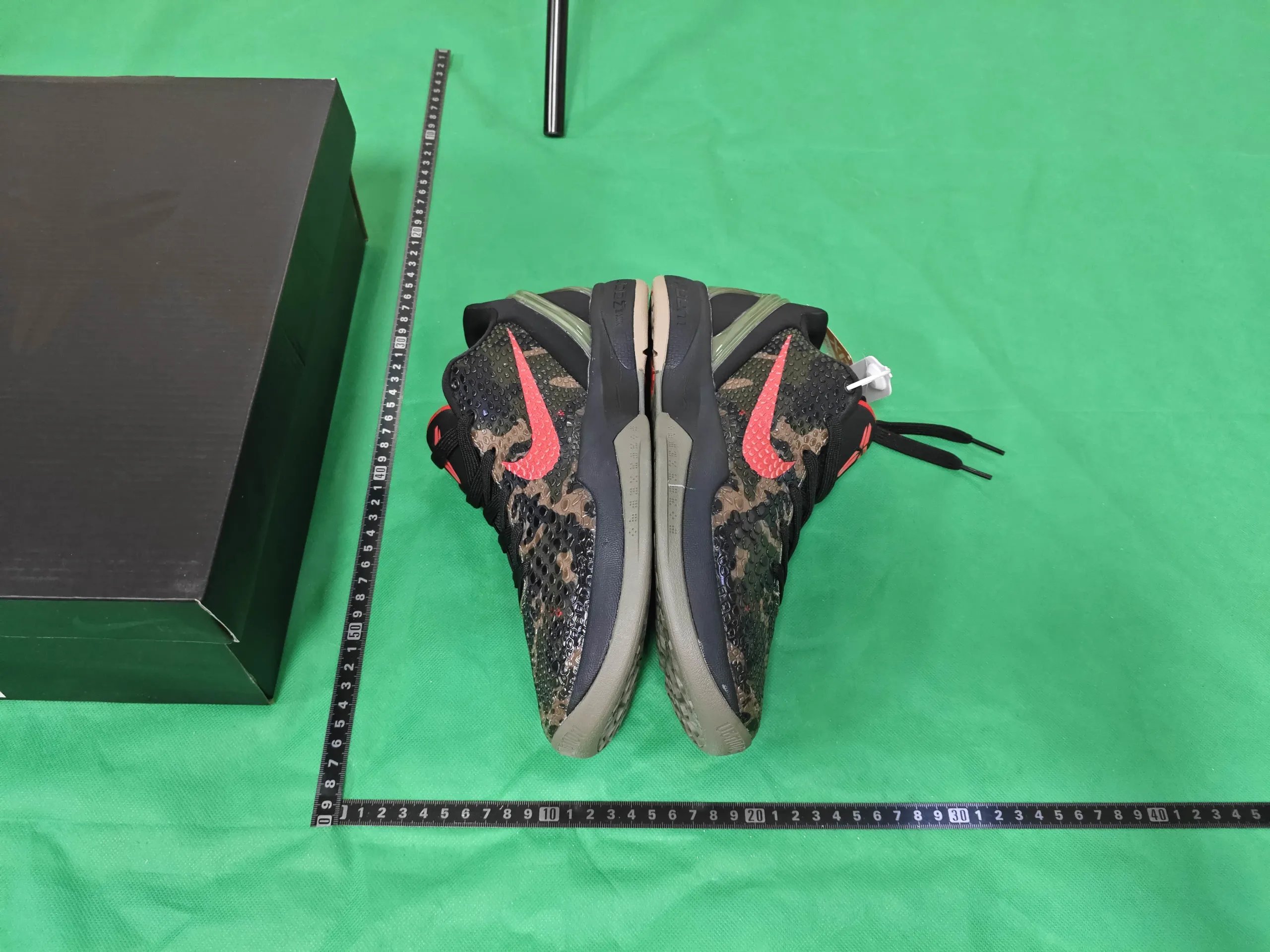 Nike Kobe 6 Protro “Grinch” qc 6