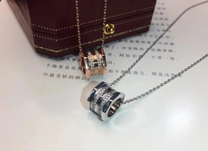 Cartier Écrou de Cartier pendant necklace