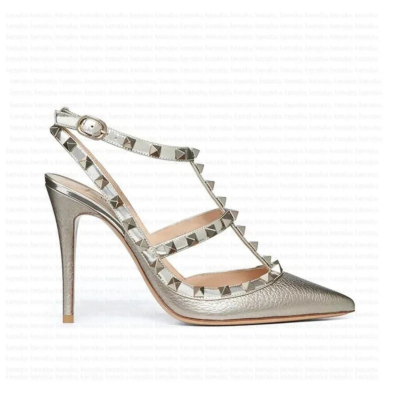 Valentino Garavani VLogo Signature(32 Colorways)