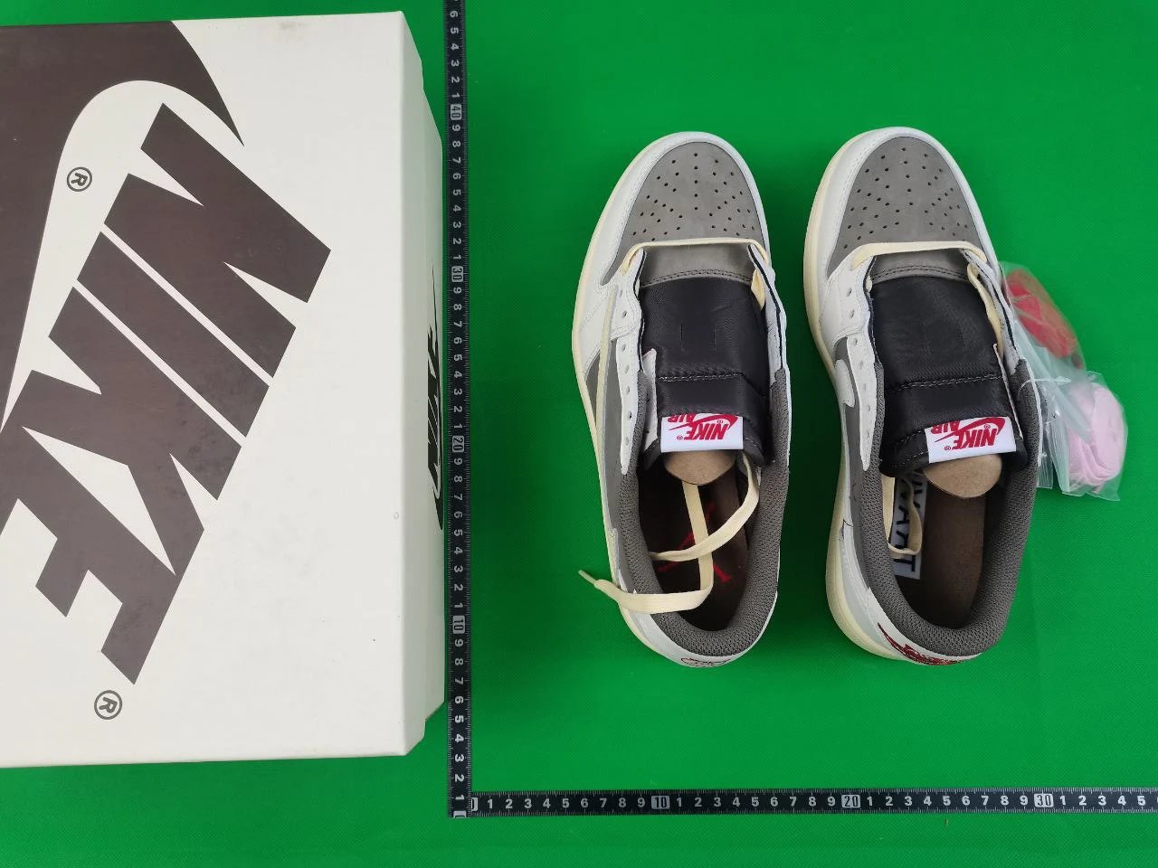 Nike Shoes (19 Colorways) qc 5