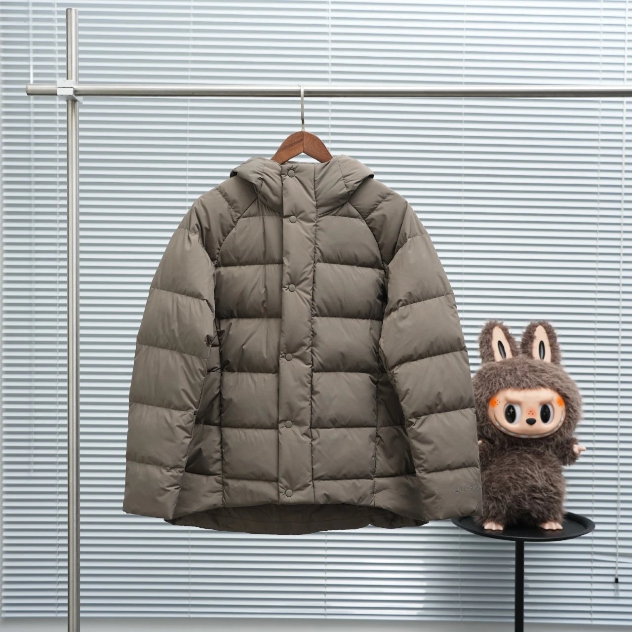 Lululemon Puffer Jacket qc 3