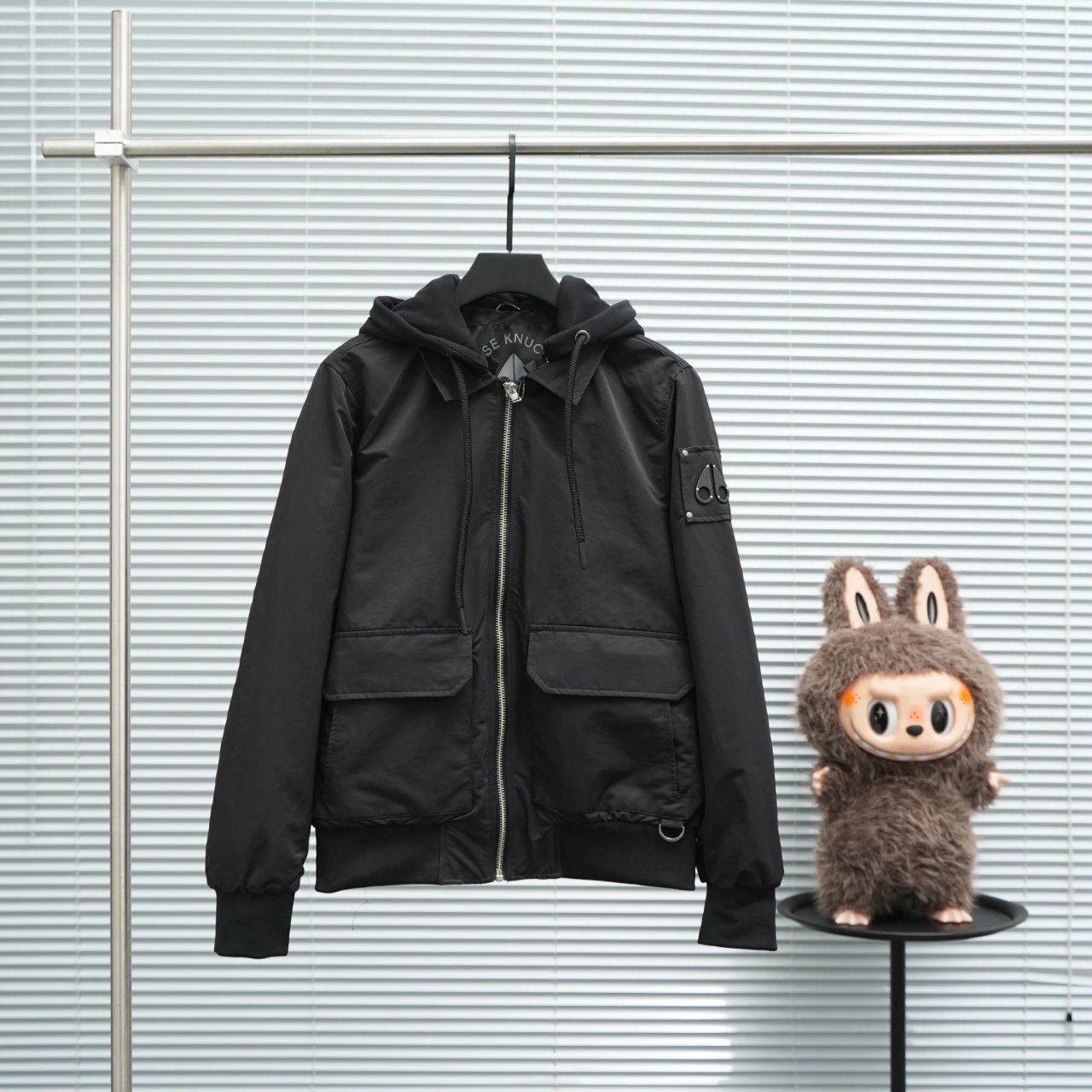 Moose Knuckles Puffer Jacket qc 2