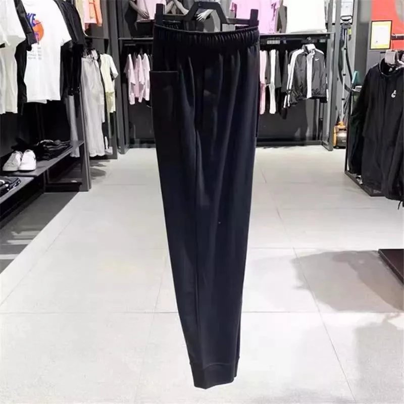Nike Sweatpants qc 3