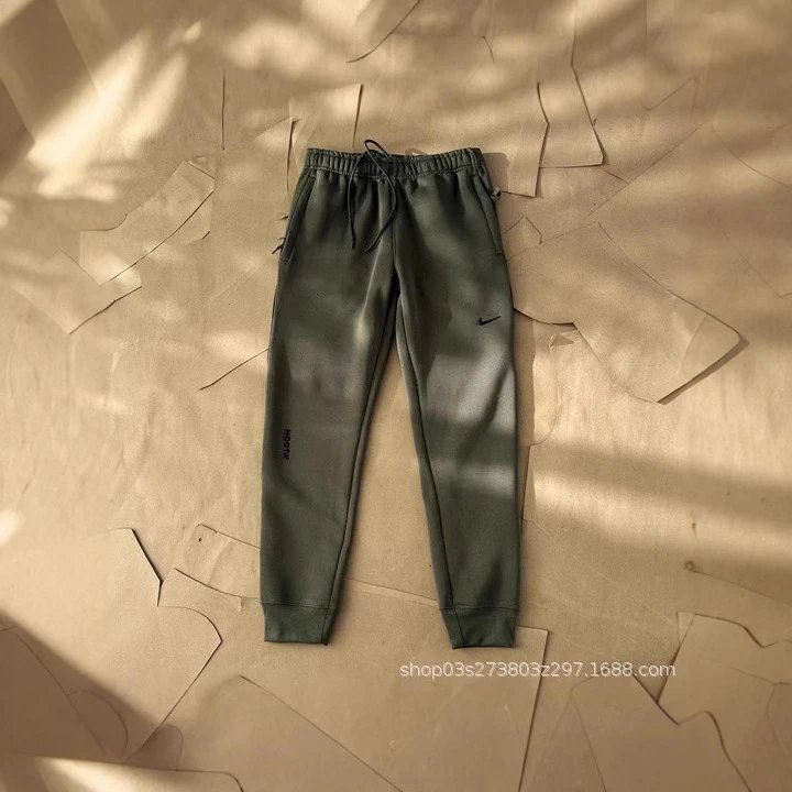 Reflective Cargo Sweatpants qc 4