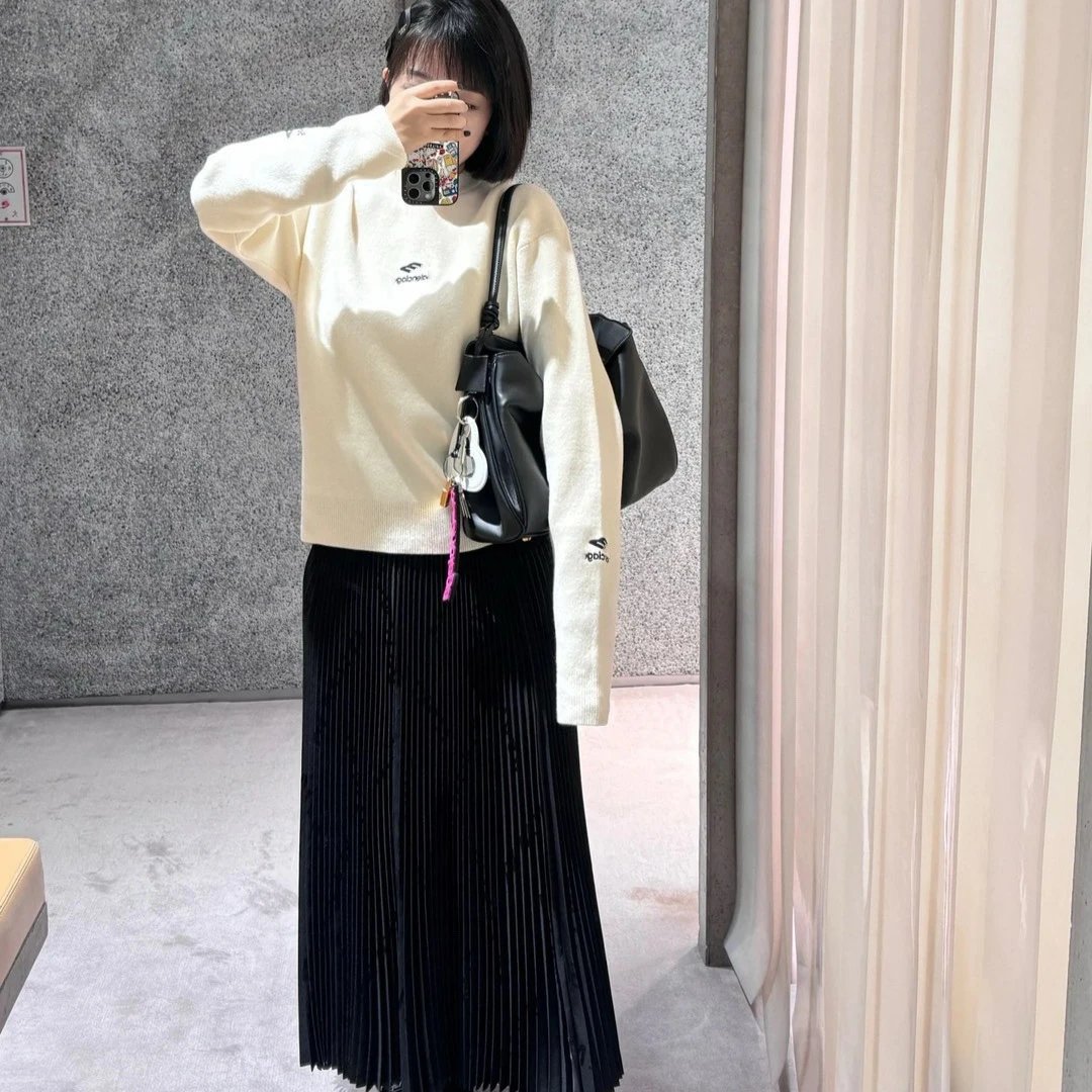 Balenciaga Sweater qc 3