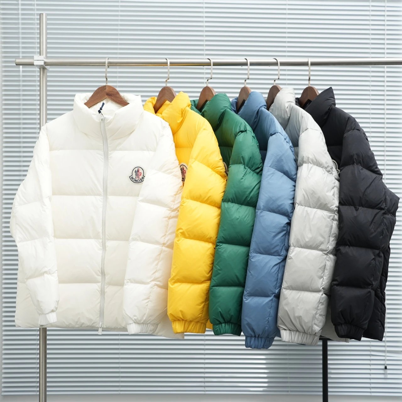 Moncler Puffer Jacket qc 1
