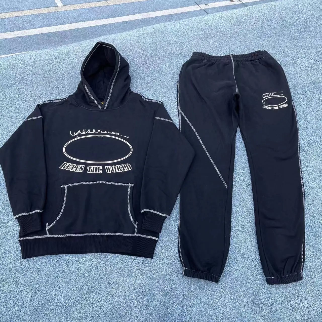 Oversized Tracksuit qc 4