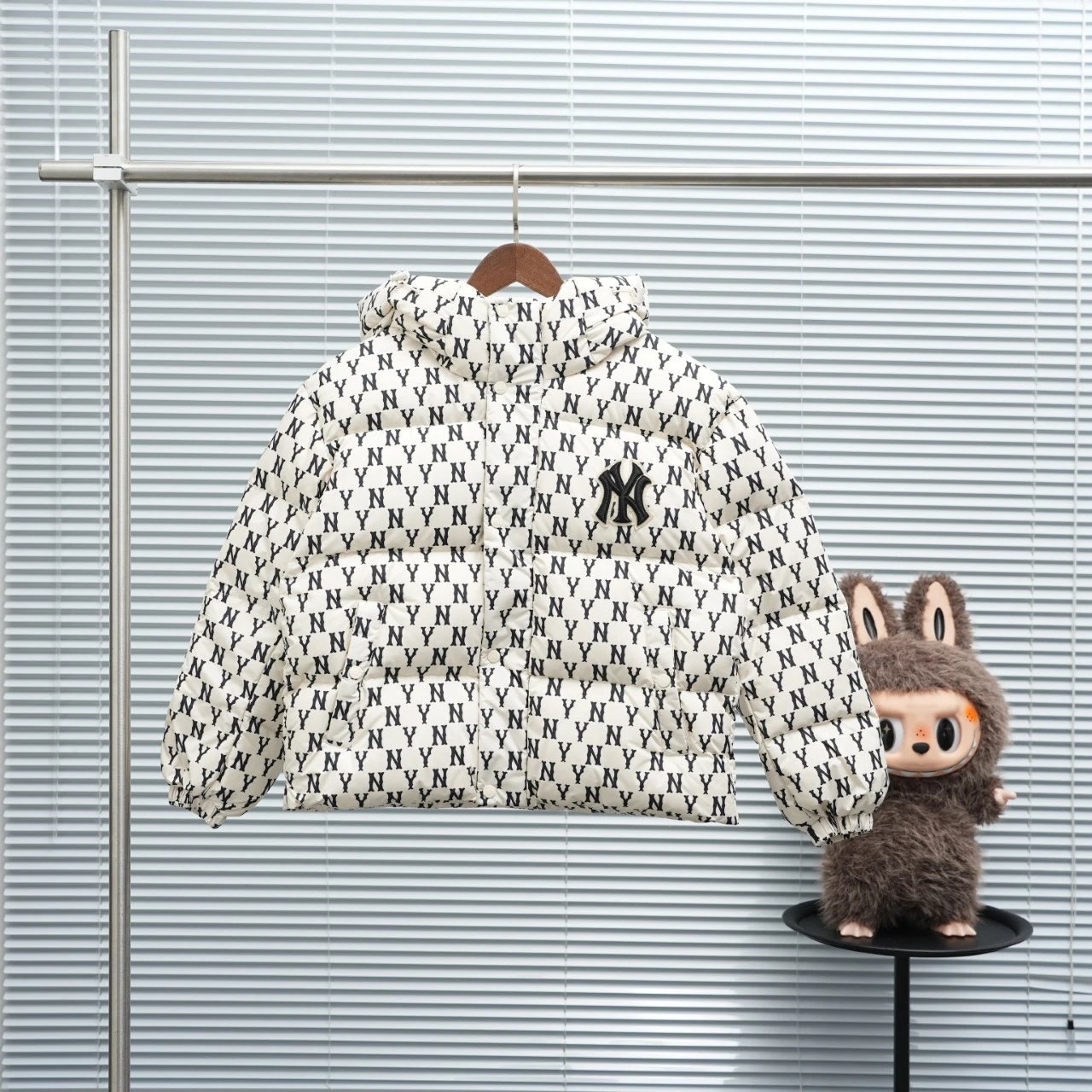 Monogram Puffer Jacket qc 2