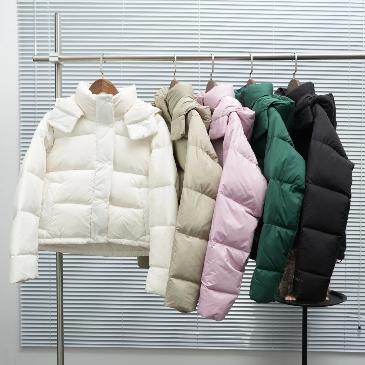 Lululemon Puffer Jacket qc 1
