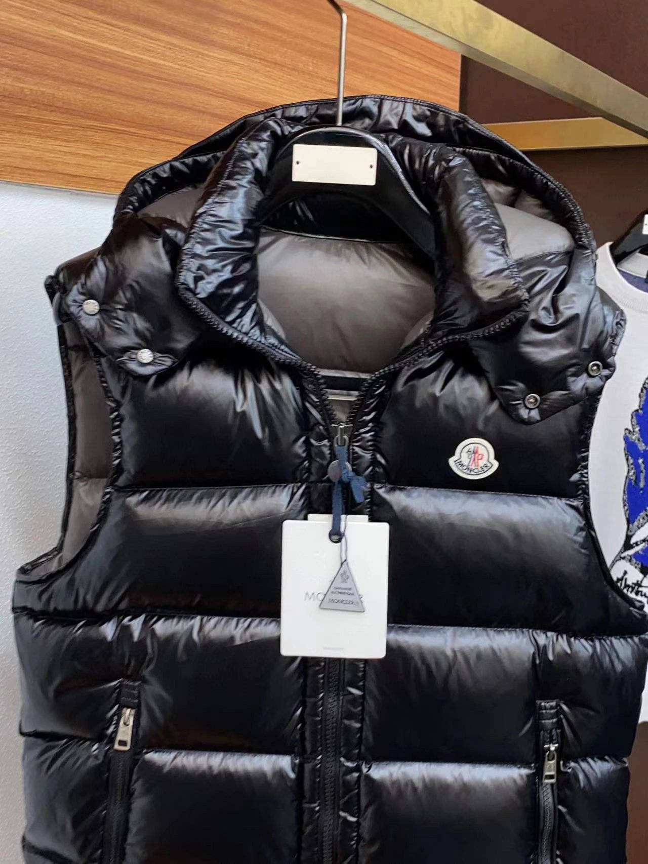 Moncler Puffer Vest qc 2