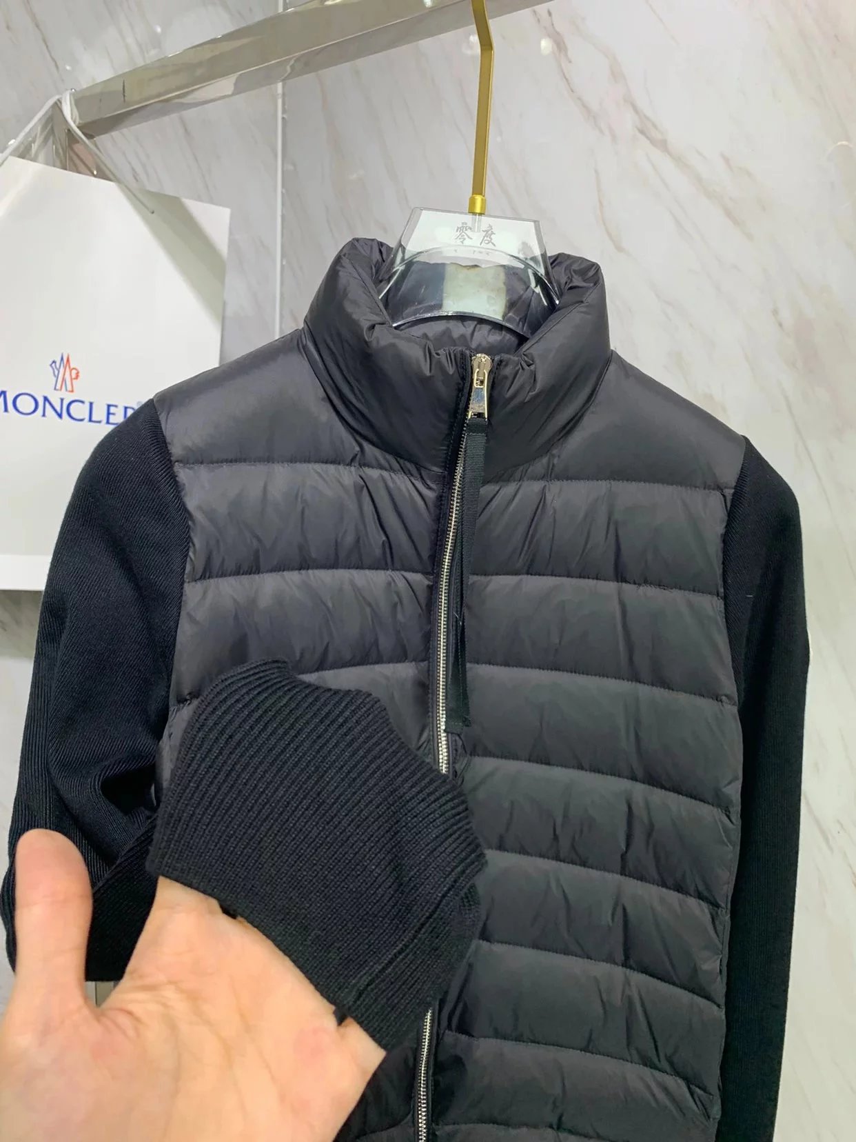 Moncler Puffer Jacket qc 5