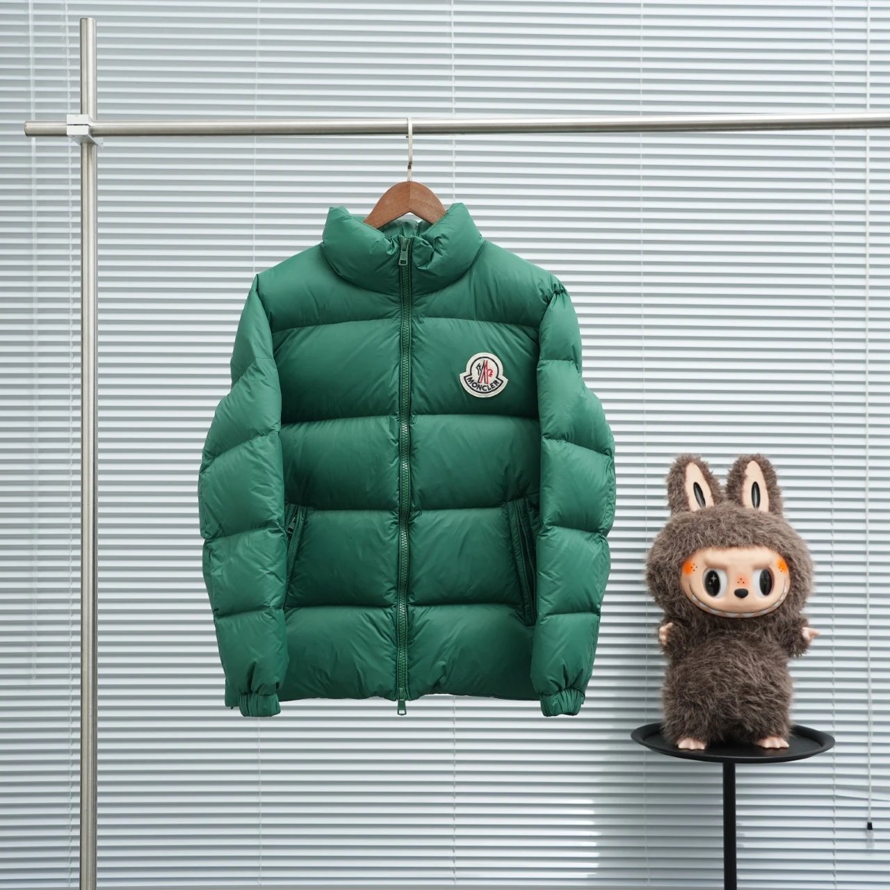 Moncler Puffer Jacket qc 7