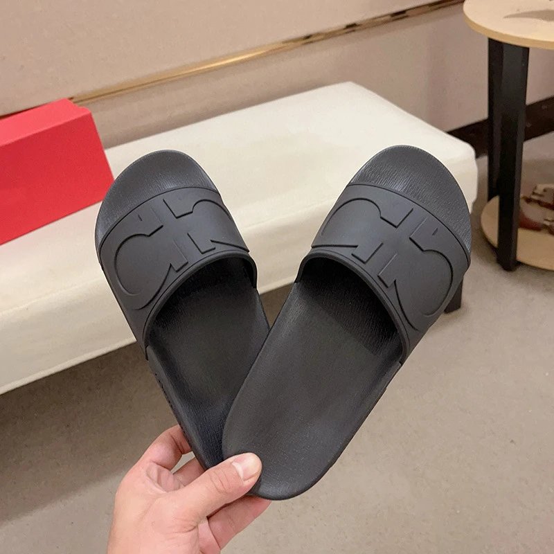 Salvatore Ferragamo 的Groove 2 (4 Colorways) qc 2