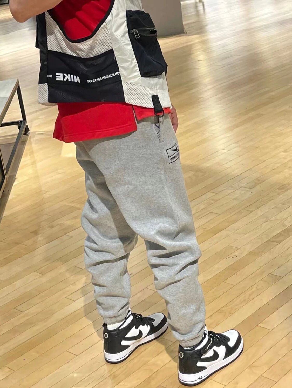 Silver Baggy Pants qc 6