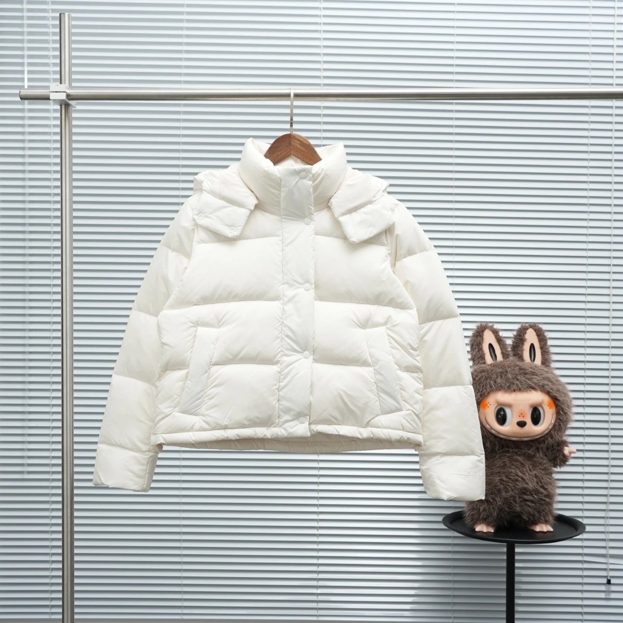 Lululemon Puffer Jacket qc 3