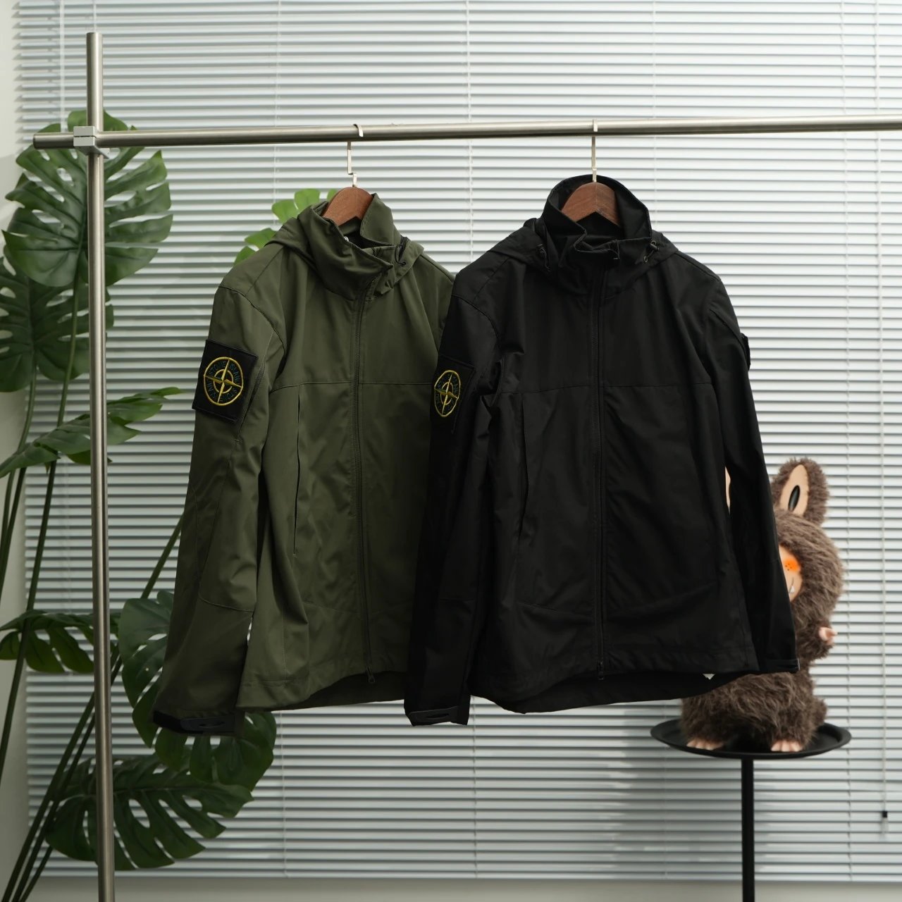 Outdoor Shell Jacket qc 1