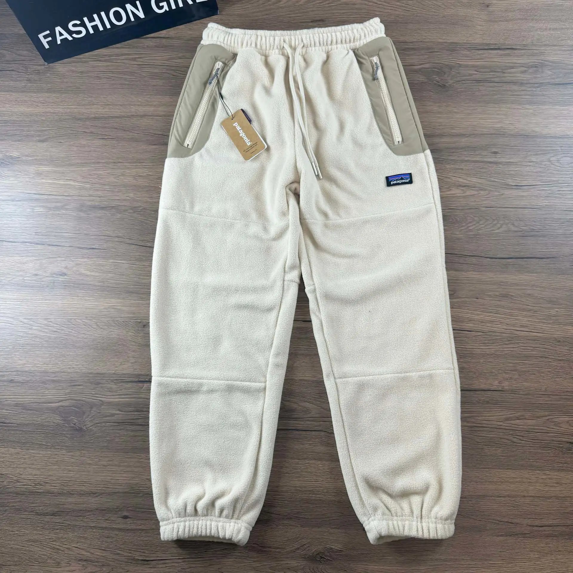 Fleece Sweatpants qc 4