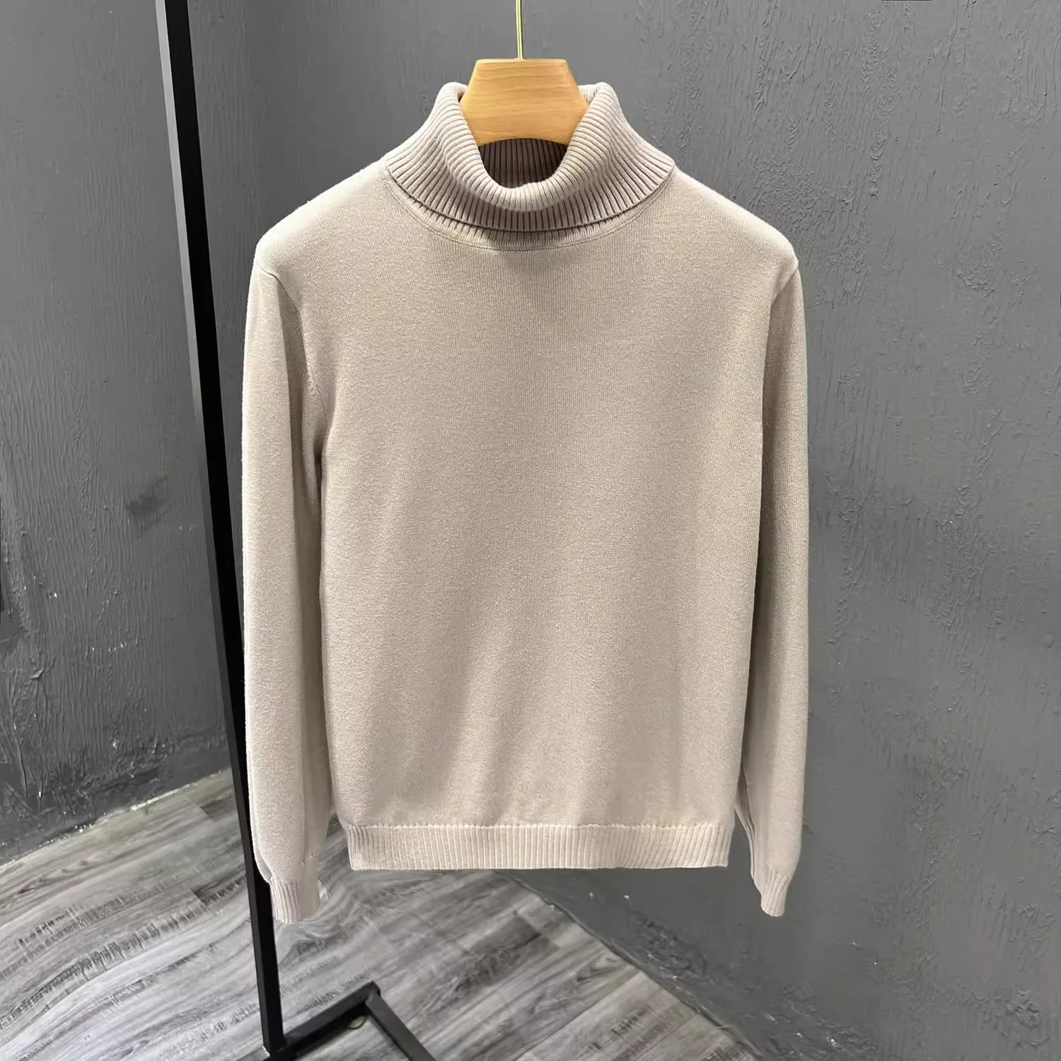 Knit Sweater qc 3