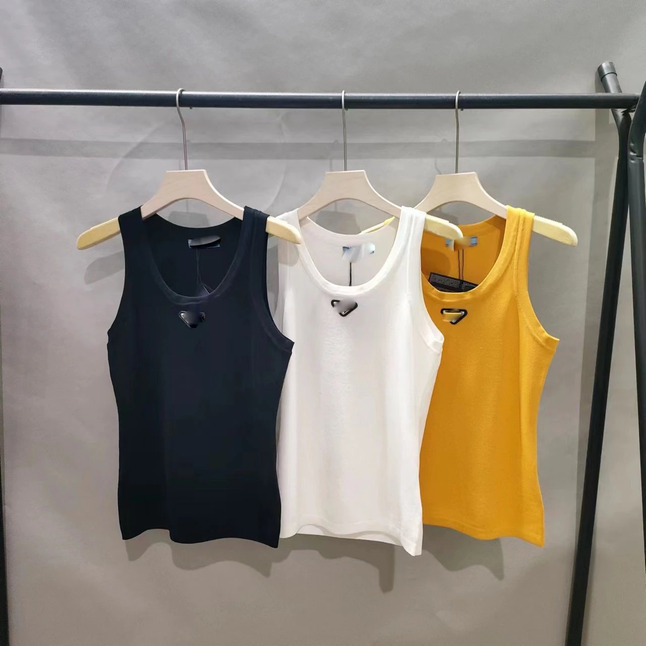 Casual Knit Vest qc 1