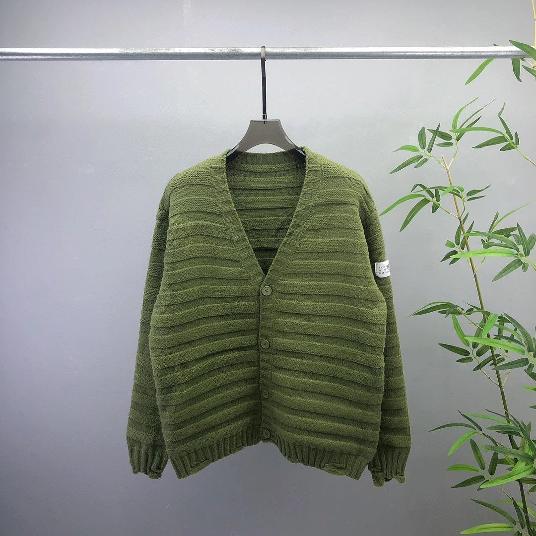 Distressed Cardigan qc 3