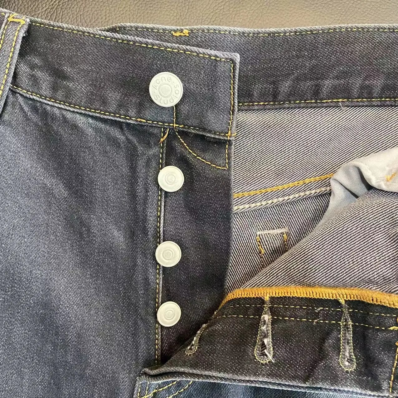 Washed Denim Jeans qc 5