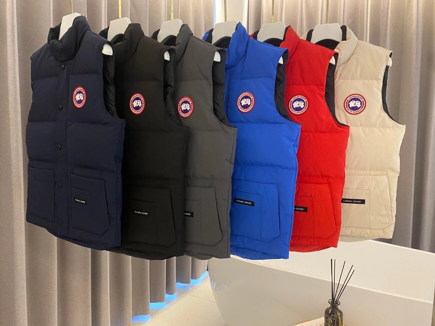 Down Puffer Vest qc 1