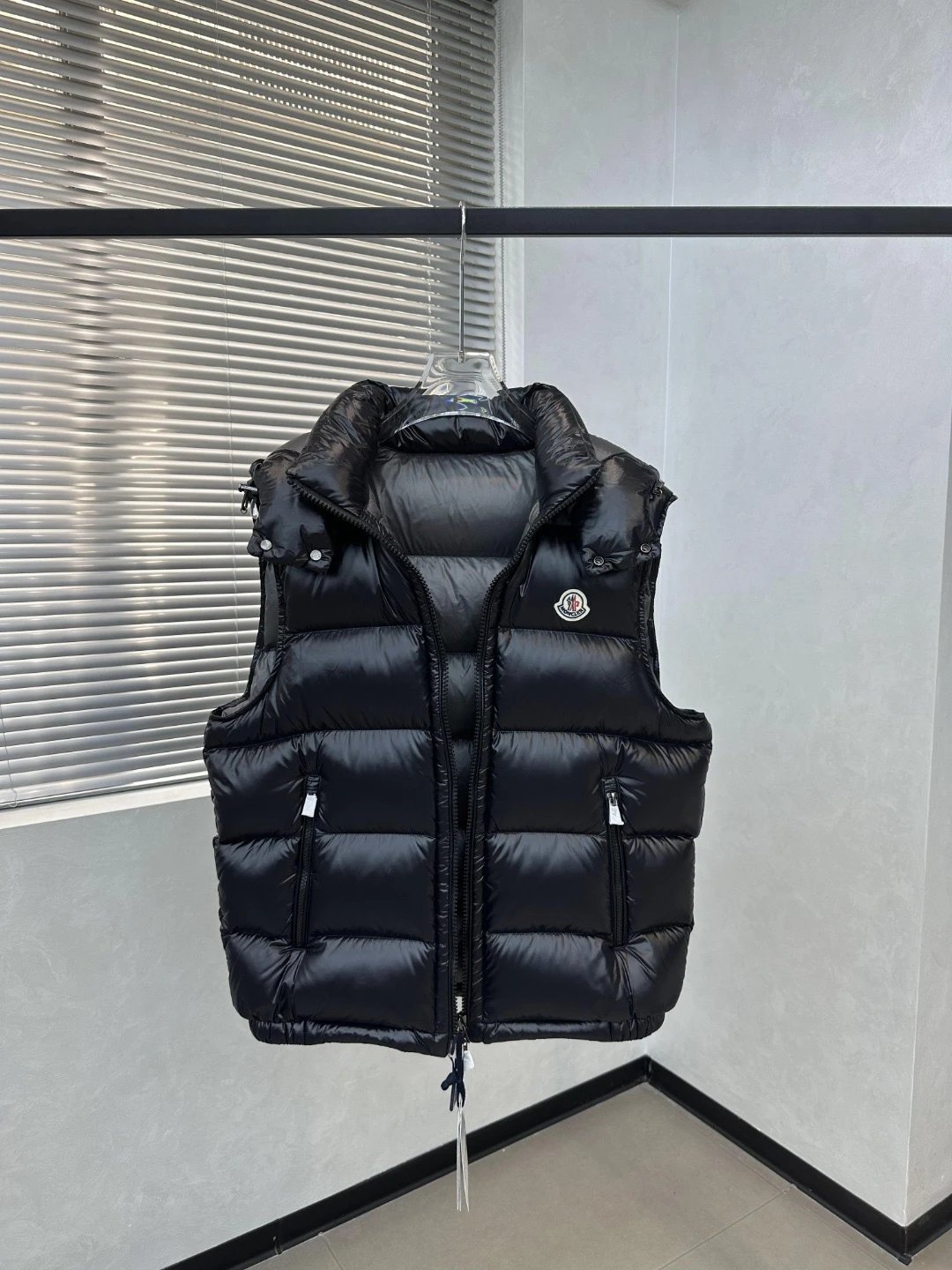 Down Puffer Vest qc 1
