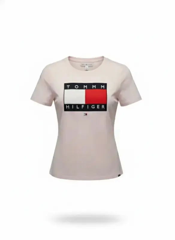 Blusa rosada clara con logo
