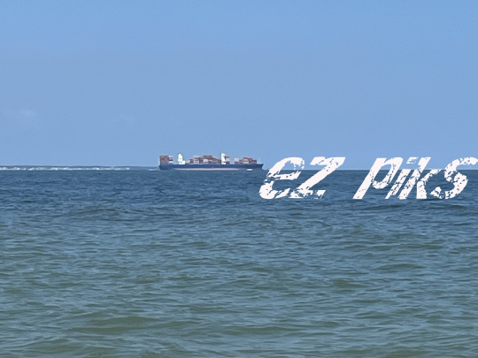 Containers Ship