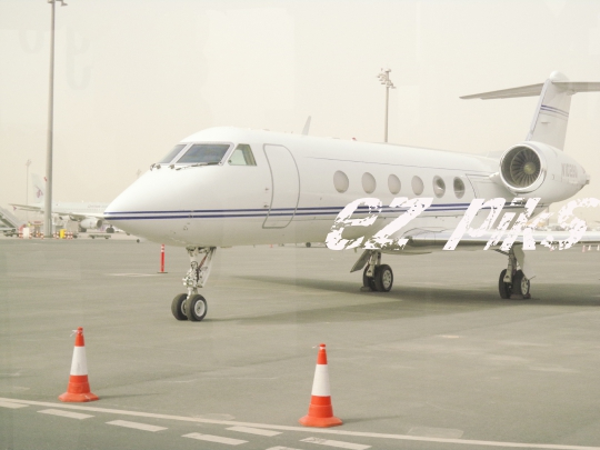 Private Jet 