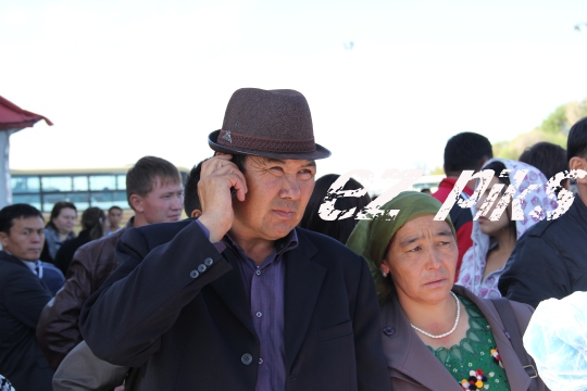 Kazakh travelers