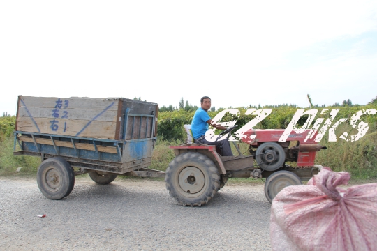 Tractor