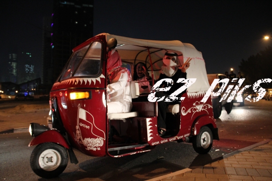 Qataris celebrating national day 