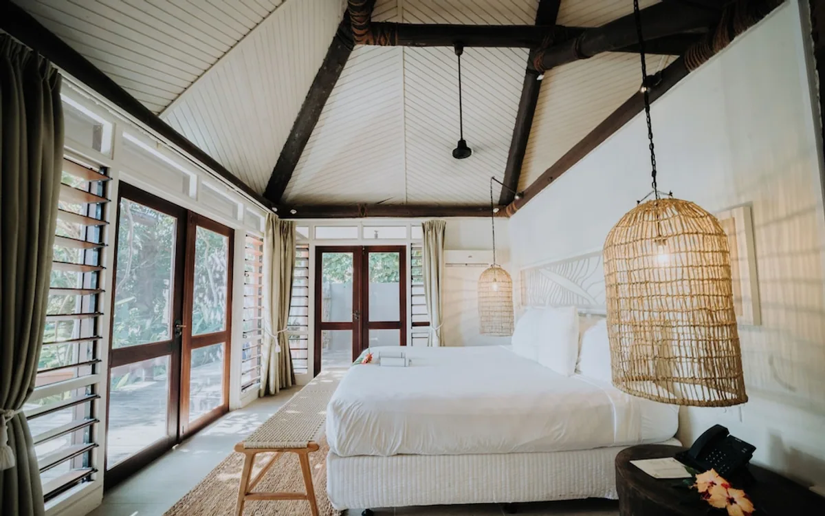 Fiji beachfront resorts guide