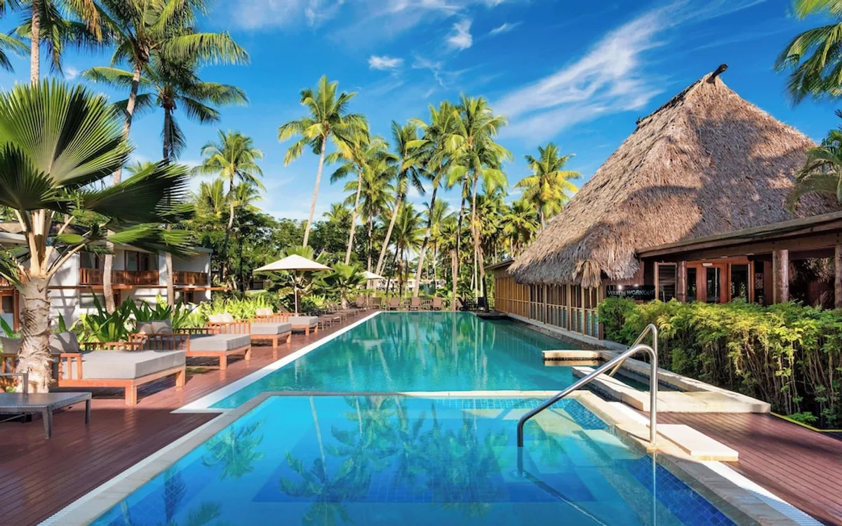 Fiji luxury resorts guide