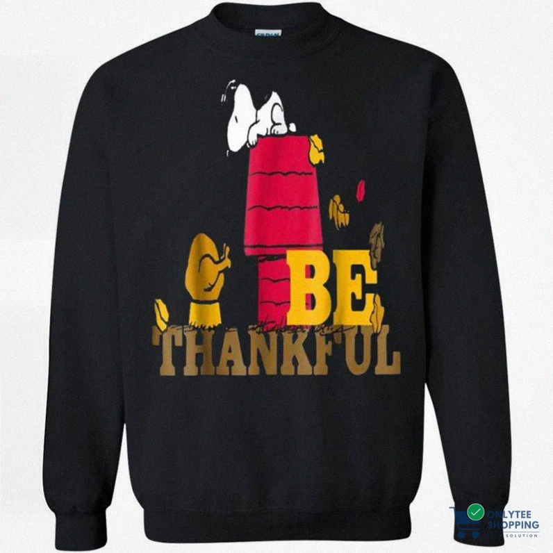 Onlytee - Fleece Sweatshirt - Peanuts Snoopy Woodstock Thanksgiving Unisex Sweatshirt