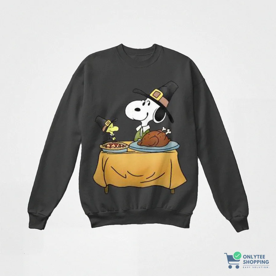 Onlytee - Fleece Sweatshirt - Thanksgiving Snoopy - Snoopy Crewneck Sweatshirt