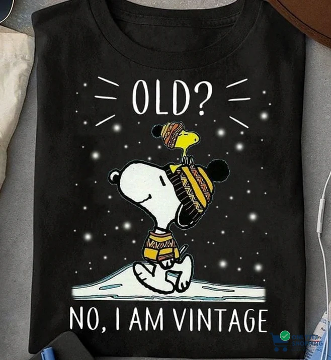 Onlytee - Printed Hoodie - Snoopy Old No I Am Vintage Christmas Sweater For Fan Tshirt Hoodie Sweater