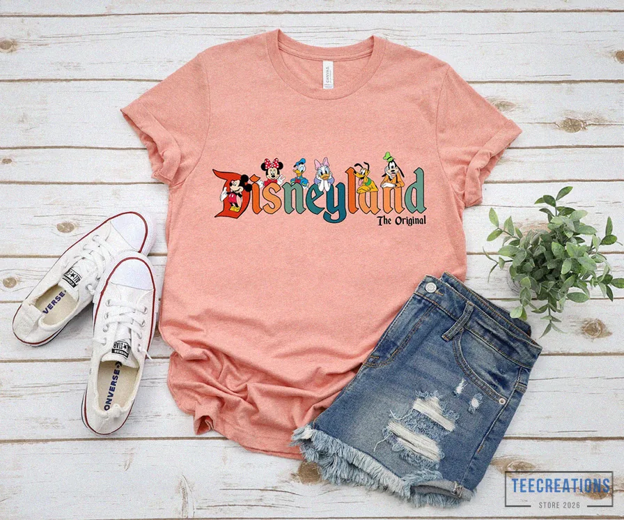 Teecreations - Printed T - Shirt - Disneyland And Friends T - Shirt - Disneyland Shirt - Disney Friends Shirt - Shirt - Disneyworld Shirt - Disney Gift For Kids - Minnie Mouse Tee