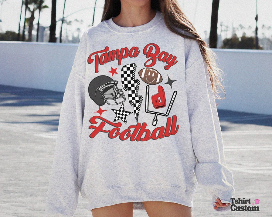 Tshirtcustom - Fleece Sweatshirt - Retro Tampa Bay Football Crewneck Sweatshirt / T - Shirt - Buccaneers Sweatshirt - Vintage Tampa Bay Football Sweatshirt