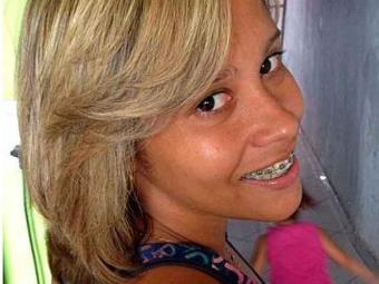 340x255_mae-trafico-fralda-filha_1409359