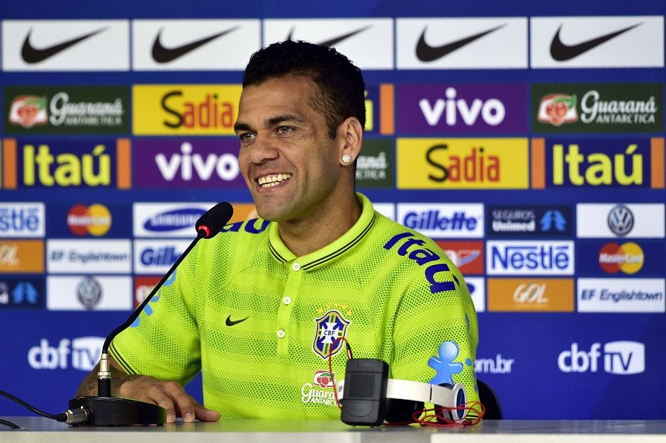 Daniel Alves vai disputar sua segunda Copa do Mundo