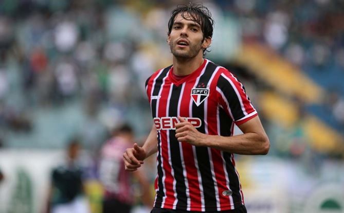 Kaká não vai jogar nesta quarta-feira
