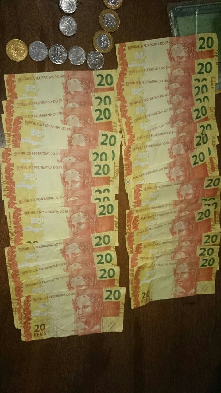 dinheiro falso (1)