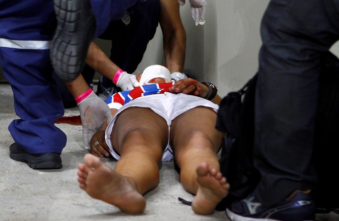 Torcedora despenca de arquibancada da Arena Fonte Nova