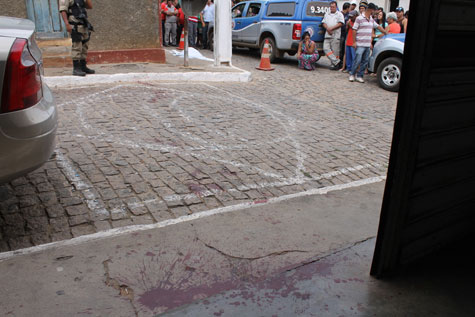 idoso-morto-mercadinho-foto-site-brumado-noticias-04