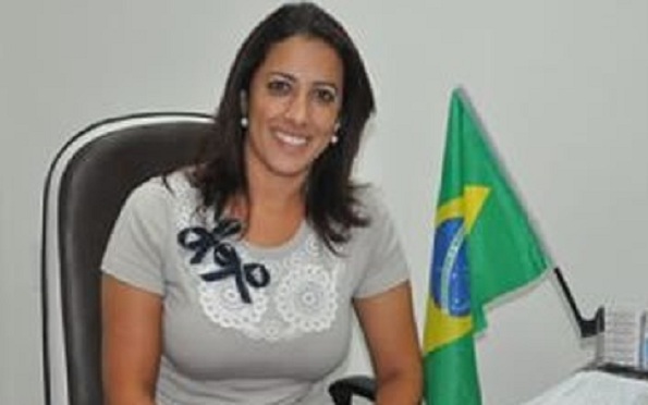 Claudia-oliveira1
